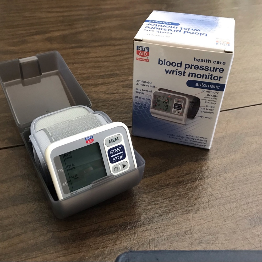 Rite Aid blood pressure wrist monitor ..automatic